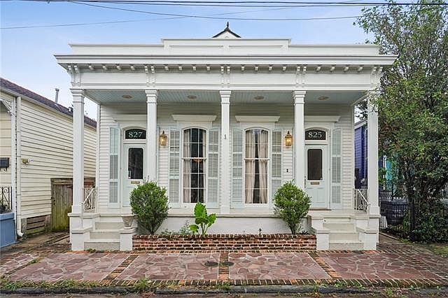 1st image of 827 2nd St