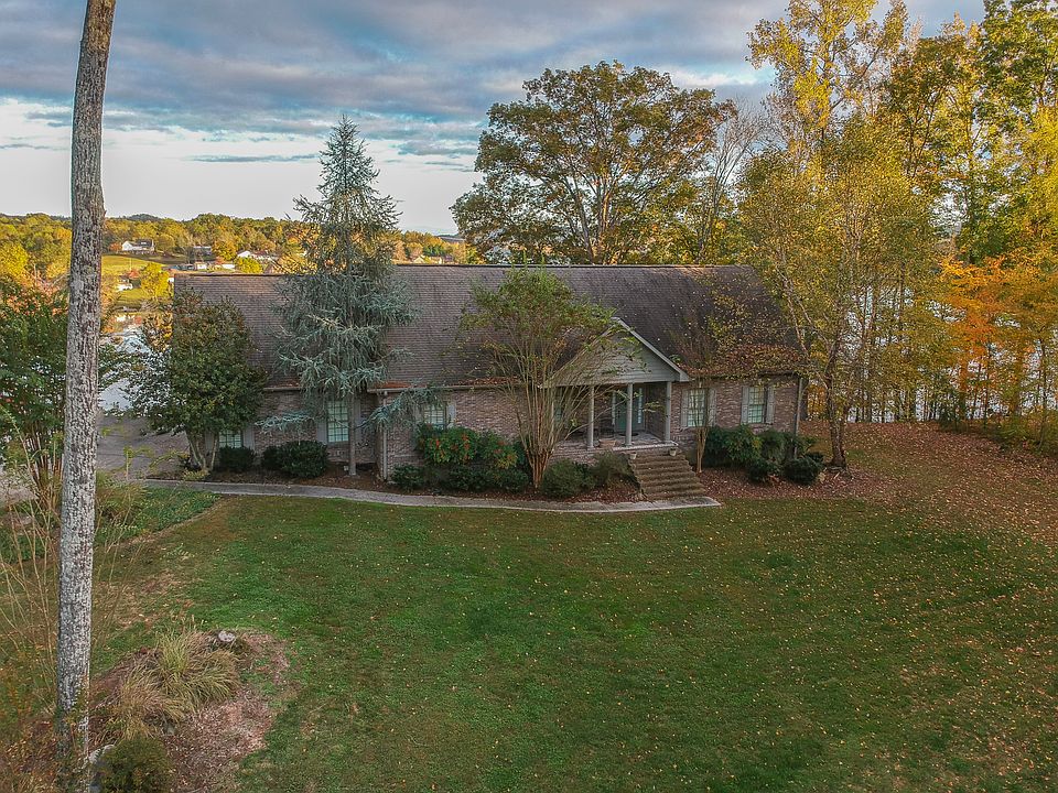 1st image of 106 Shiloh Way N