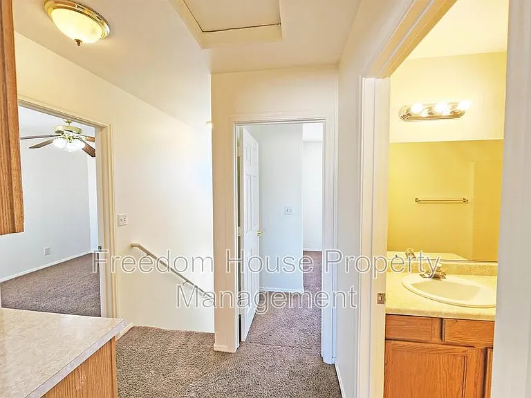 1080 Karen Ct #3 — Photo 14