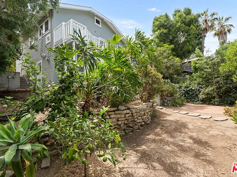 1843 Lucile Ave — Photo 46