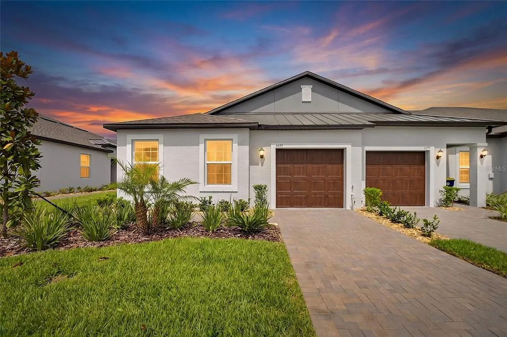 2 bed, 2.0 bath, 1613 sqft, $3,300 — Photo 1