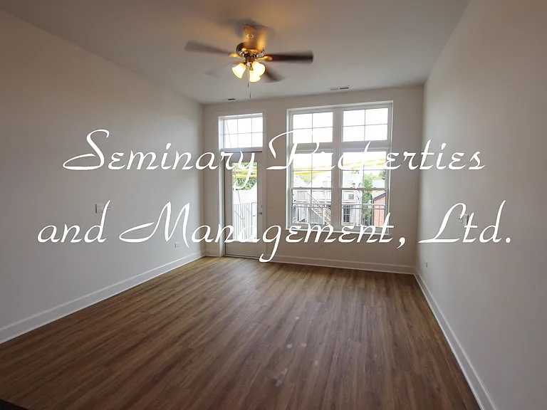 Prime Southport Corridor newer construction one-bedroom's — Photo 54