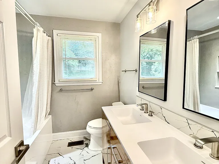 207 Blue Ridge Dr — Photo 16