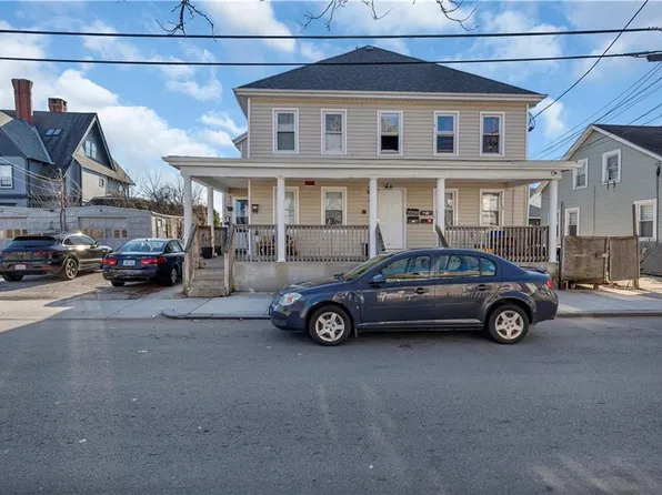68 Clay St, Central Falls, RI 02863