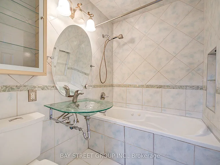 1421 Old Green Ln — Photo 21