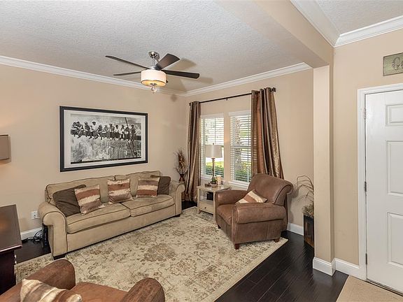 4th image of 392 Gianna Way