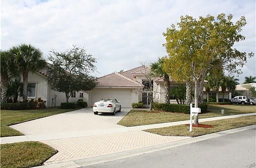 Spacious Lot