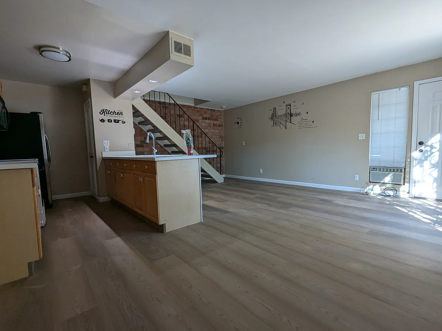 5617 Playa Del Rey — Photo 2