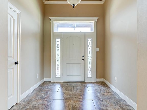 4th image of 6309 76th St