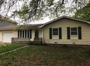 505 S Olive St, Louisburg, KS 66053