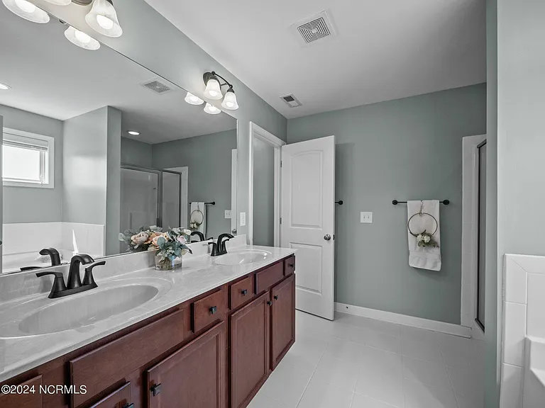 509 Romper Rd — Photo 19