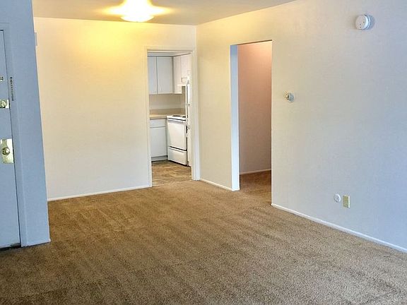 3rd image of 1112 W Michigan Ave APT 23