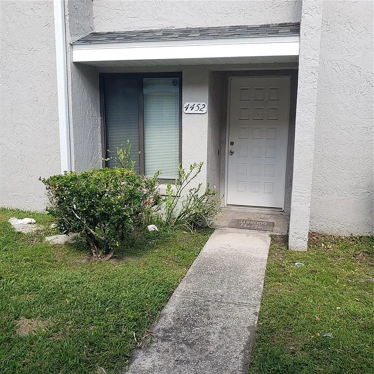2 bed, 2.0 bath, 948 sqft, $1,495 — Photo 3