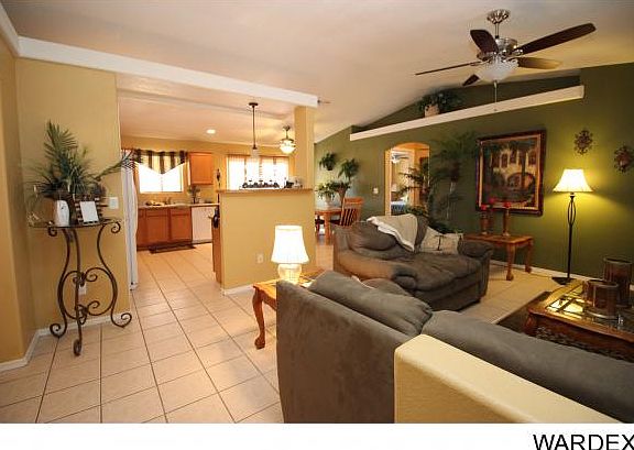 2nd image of 2250 Anacapa Pl