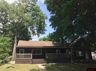 914 South Ave, North Mankato, MN 56003