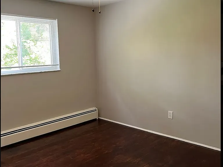 6308 Plainfield Rd #4 — Photo 7