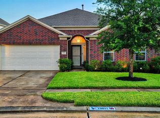 19011 Piper Hill Ln, Cypress, TX 77429