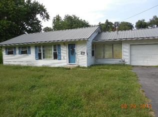 323 E 9th St, Brookport, IL 62910