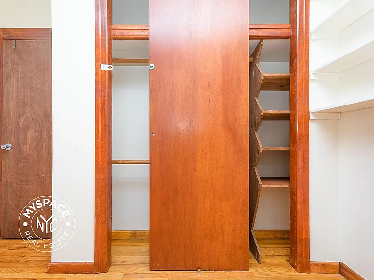 322 Rodney St #17 — Photo 5
