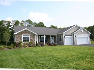 10 Palmer Meadow Ln, Rehoboth, MA 02769