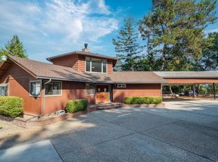 18400 Black Rd, Los Gatos, CA 95033