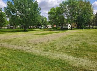 550 4th Ave, Mountain Lake, MN 56159