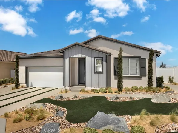 1553 E Holguin St, Lancaster, CA 93534