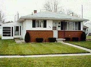 111 W Perry St, Walbridge, OH 43465