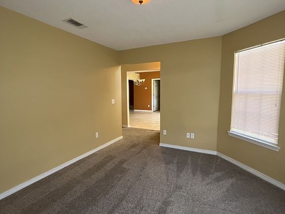 1323 Jeffrine Dr - Dining Room View 2_09132024