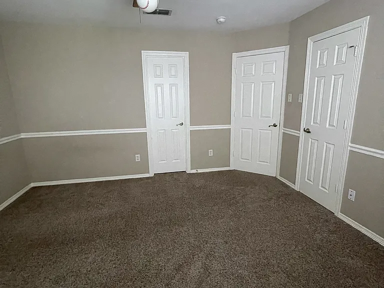 5025 Bayberry Dr — Photo 24