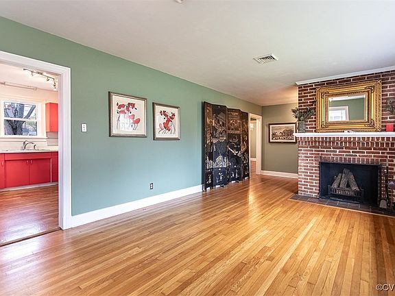 5th image of 1724 W Laburnum Ave