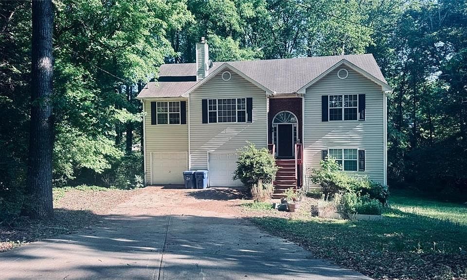 1st image of 353 Wildwood Ct