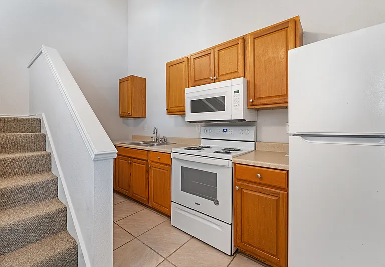 720 Pritchett Ln #5 — Photo 9