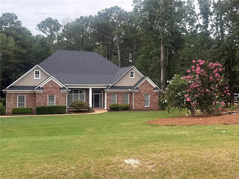 Newberry Ln — Photo 37