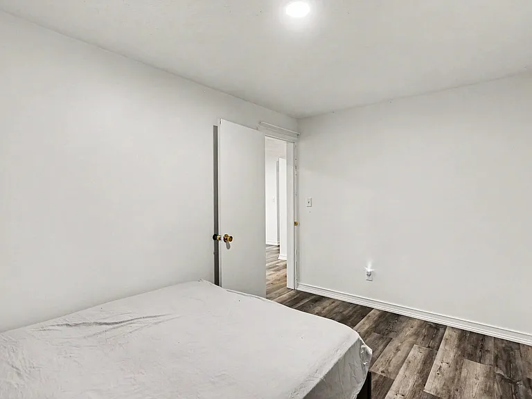 5301 W Olympic Cir — Photo 14