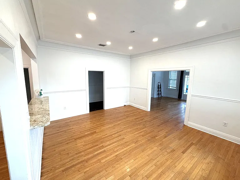 405 W Frances Ave — Photo 6