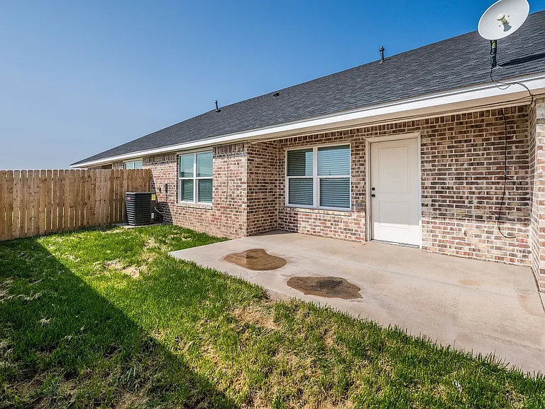 13987 Periwinkle Dr — Photo 4