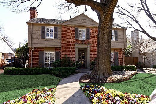 1st image of 4653 Lorraine Ave