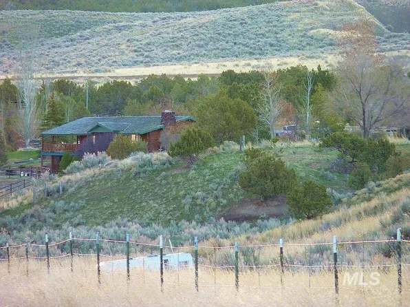 1129 E Six S Ranch Rd, Declo, ID 83323
