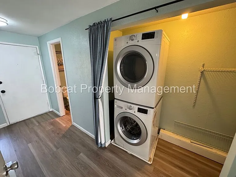 1330 Ashby Ct — Photo 8