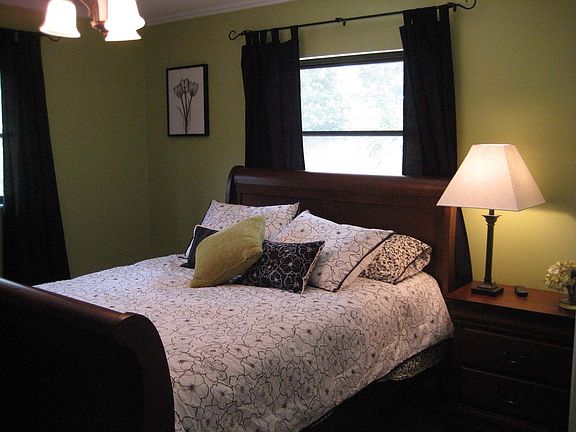 Guest Bedroom Shot#1