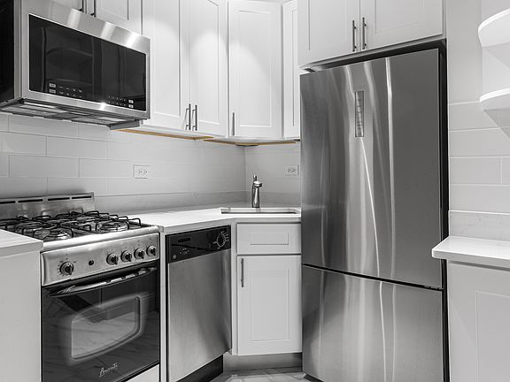 5th image of 340 W 87th St #2B