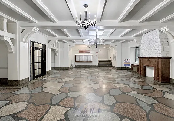 Rented by Zjama Realty Corp | media 2