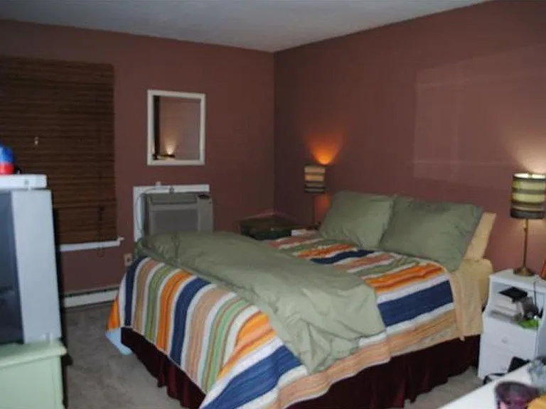 101 South St #8 — Photo 2