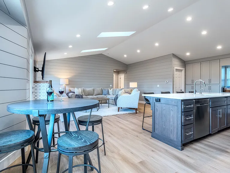 1168 SE Sentry Dr — Photo 20
