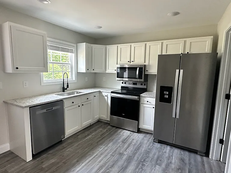 2520 E Highway 312 — Photo 5