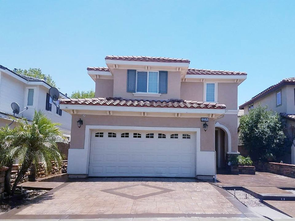 1st image of 32576 Wildflower Dr