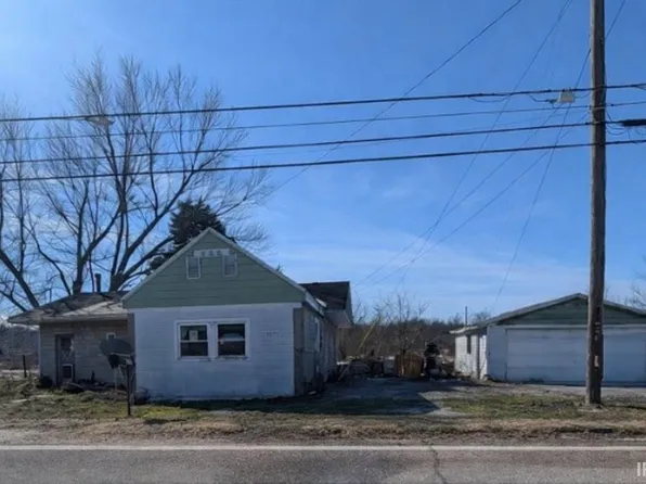 1871 Dixie Hwy, Mitchell, IN 47446