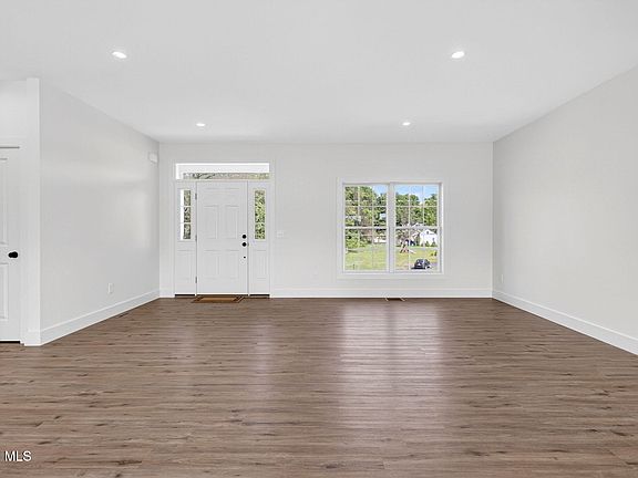 2nd image of 5 1/2 Gardner Road
