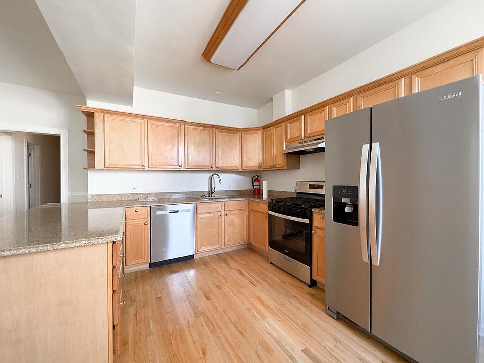 1st image of 3627 N Keeler Ave #1A